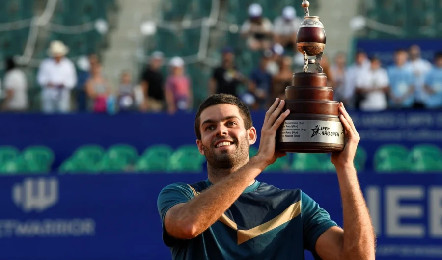 GRAN NOTICIA. El argentino que garantiz&oacute; su lugar en el torneo.