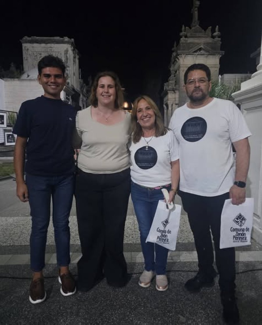 La actividad se desarroll&oacute; en el cementerio municipal de Santa Fe.