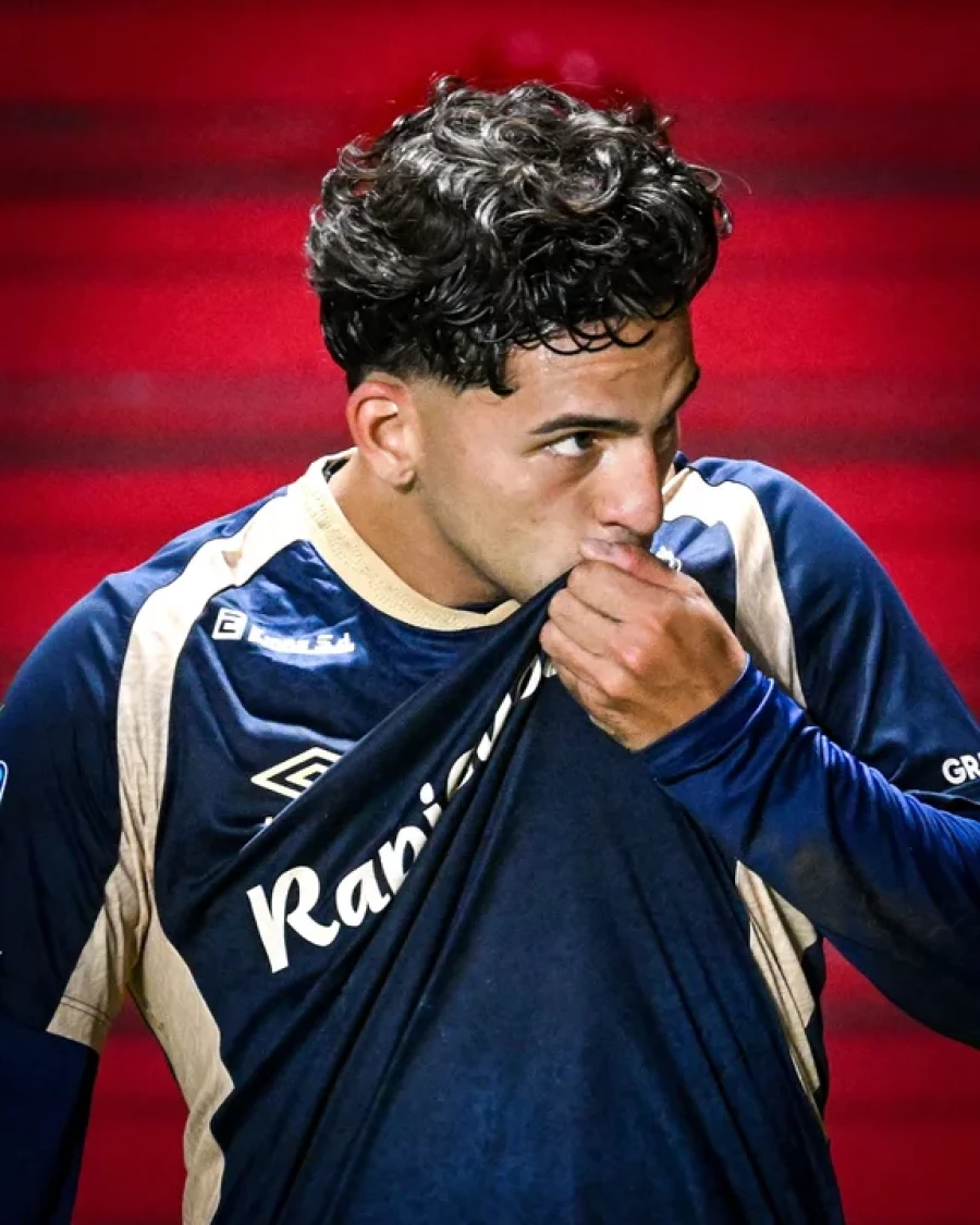 HERNAN LOPEZ MU&Ntilde;OZ. Jugador de Argentinos Juniors.
