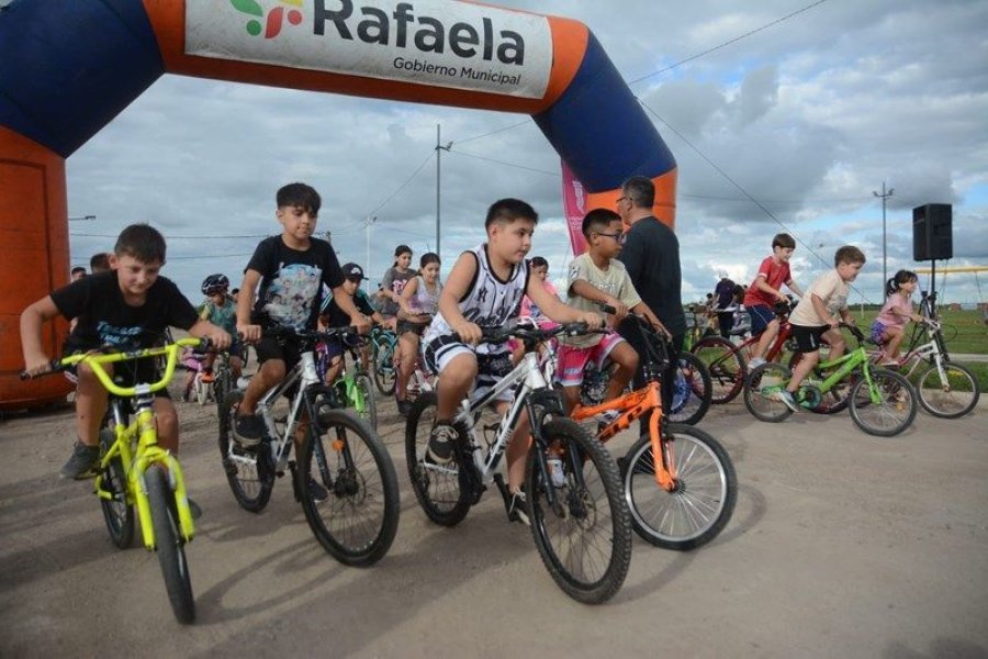 LARGADAS. Una de las categor&iacute;as listas para comenzar su prueba.