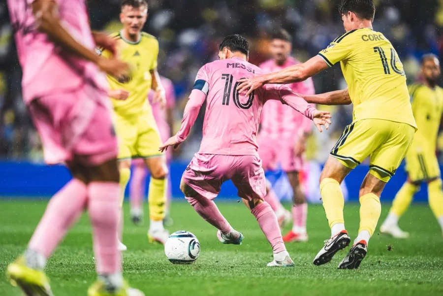 Lionel Messi durante la igualdad entre el Inter Miami y Nashville.