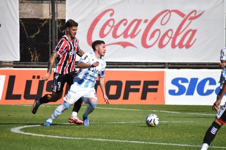 COLO. Facundo Soloa, volante central de la Crema.