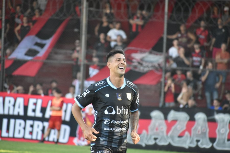 MAURO QUIROGA ANOT&Oacute; SU PRIMER GOL EN LA TEMPORADA 2026