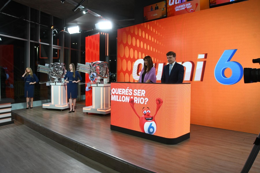 Cada sorteo del Quini 6 que se realiza desde la Loter&iacute;a de Santa Fe es seguido por miles de apostadores.