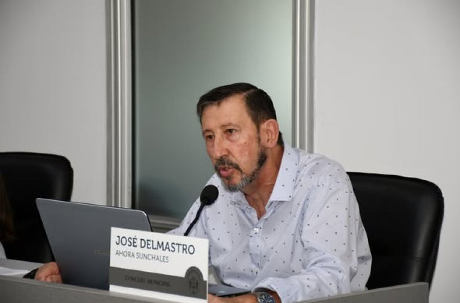 Jos&eacute; Delmastro, concejal oficialista.
