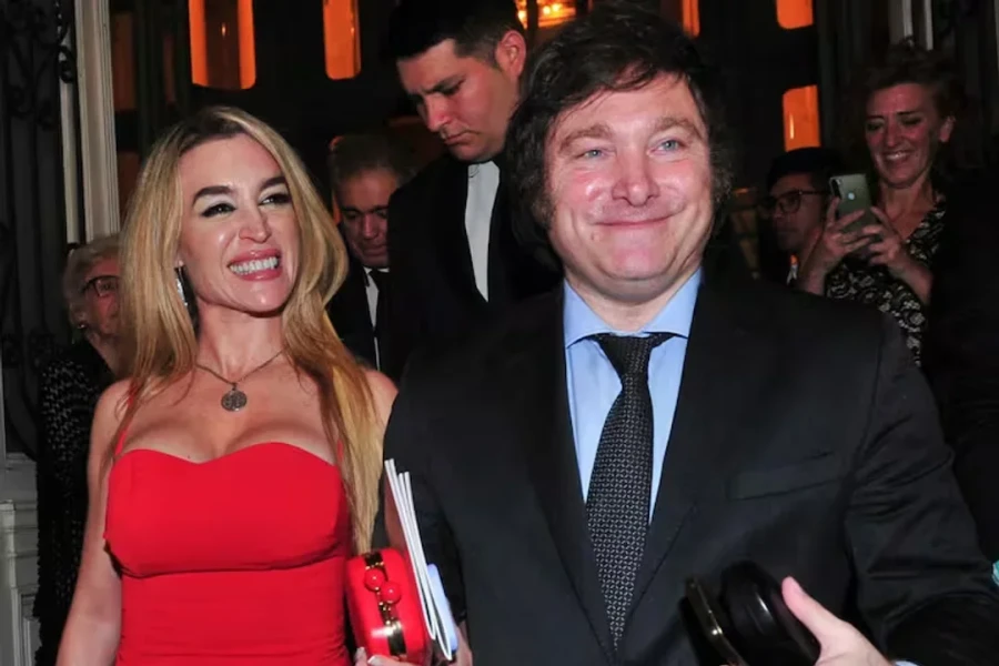F&aacute;tima Florez y Javier Milei.