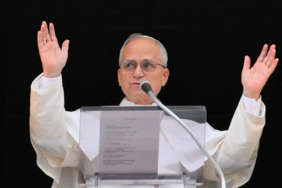 El Santo Padre.