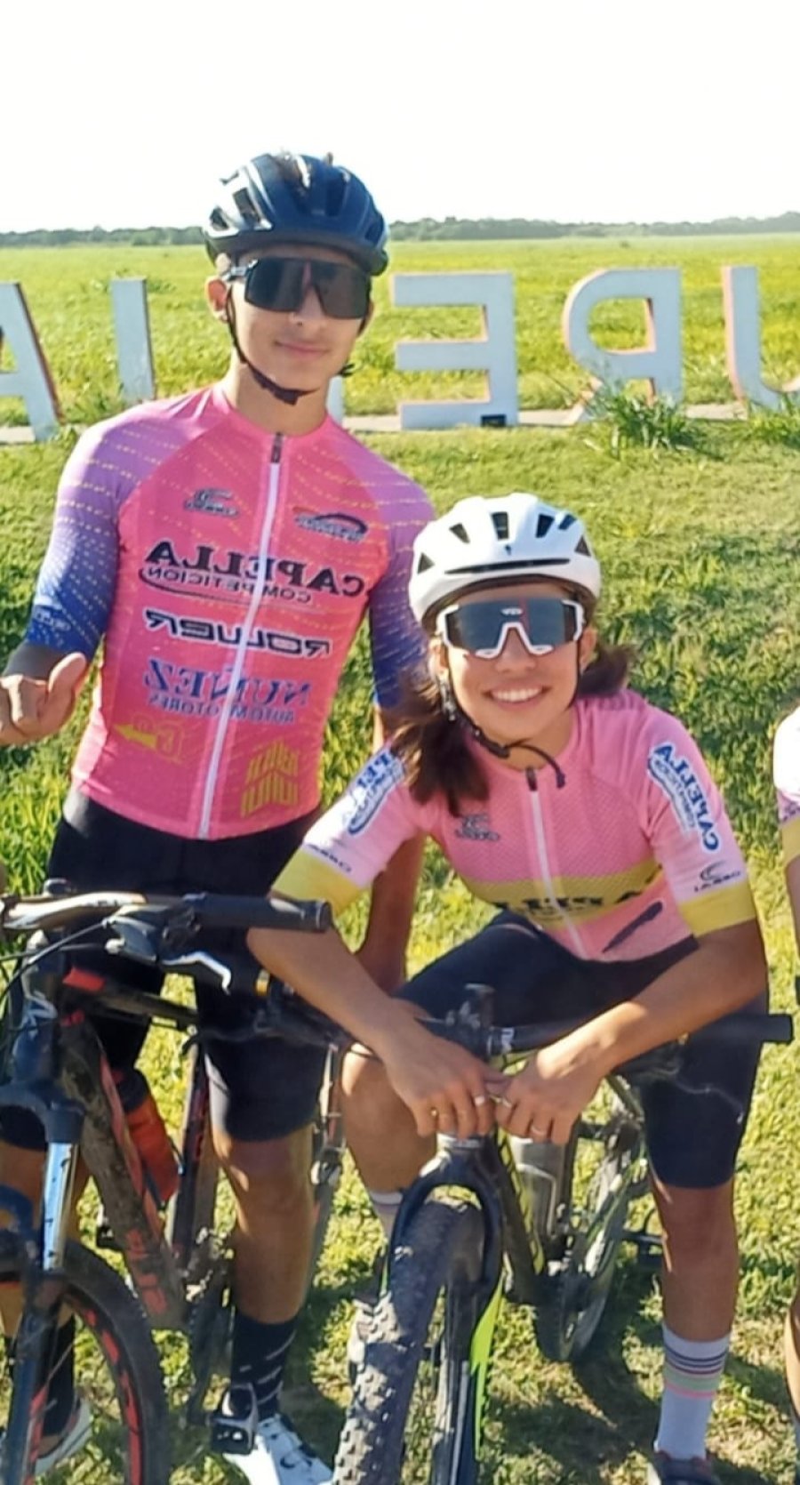 A DARLO TODO EN PANAMA. Federico Dalmasso y Julia Lambert.
