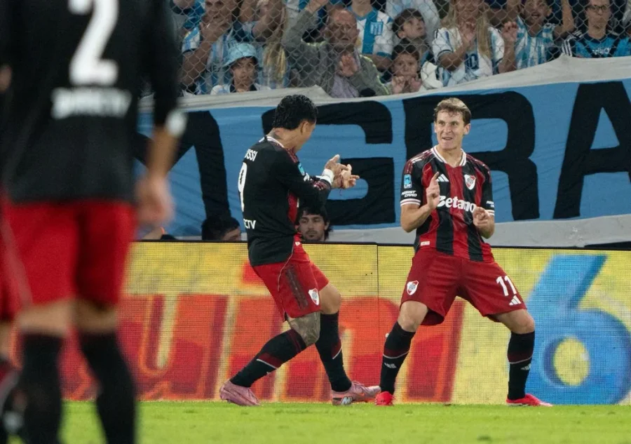 EL RAFAELINO COLIDIO CELEBRA SU GOL