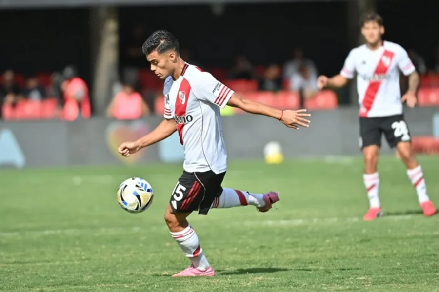 Fausto Vera se perder&aacute; el Supercl&aacute;sico por un esguince del ligamento colateral medial de la rodilla.