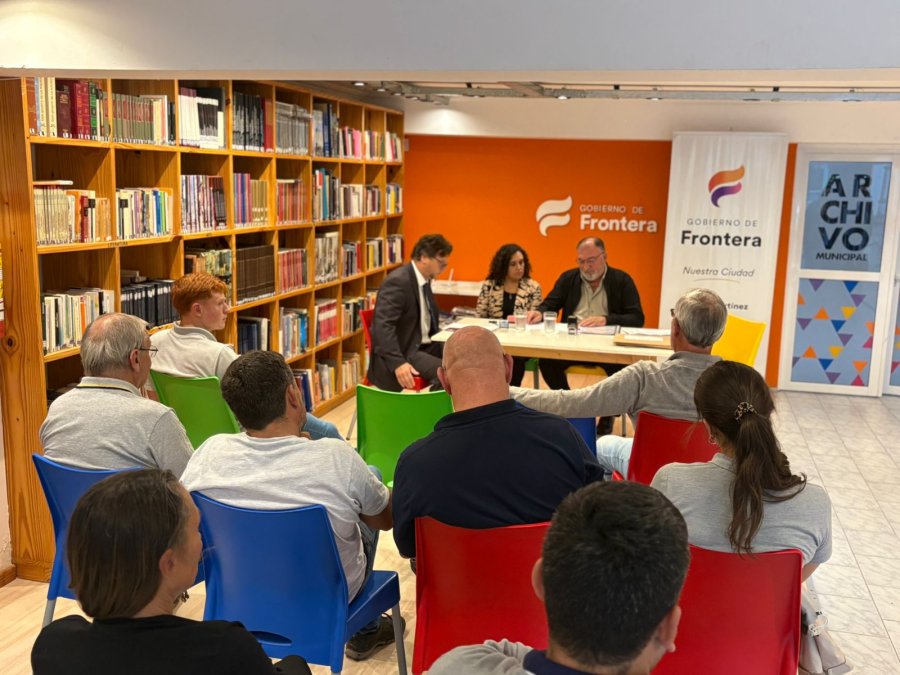 Imagen registrada durante el acto de apertura de ofertas.