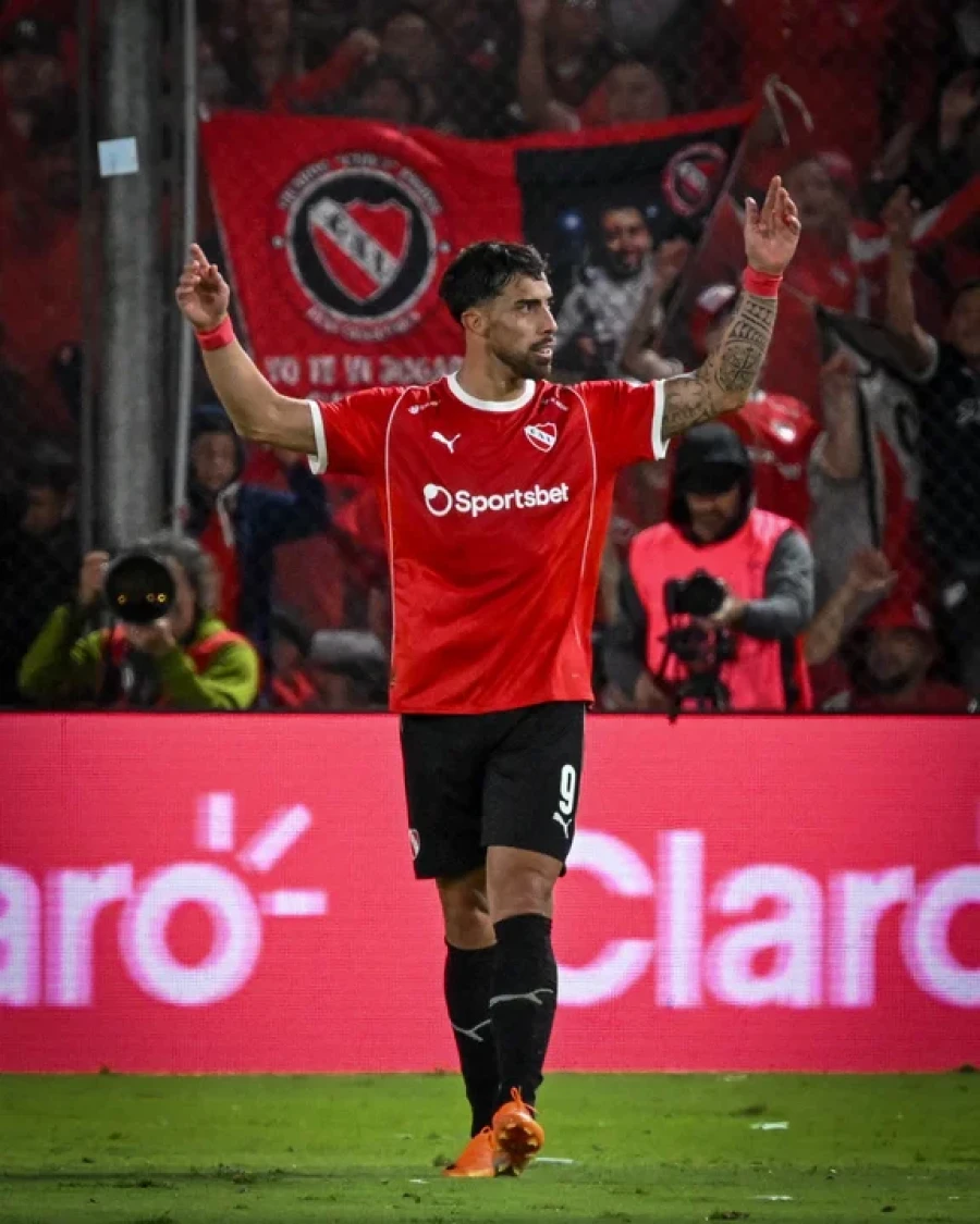 GOLEADOR. El paraguayo Avalos.