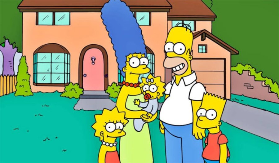 La c&eacute;lebre familia televisiva frente a su casa.
