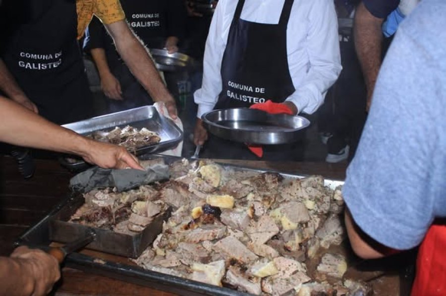 El sabroso manjar que fue degustado por la entusiasta asistencia.