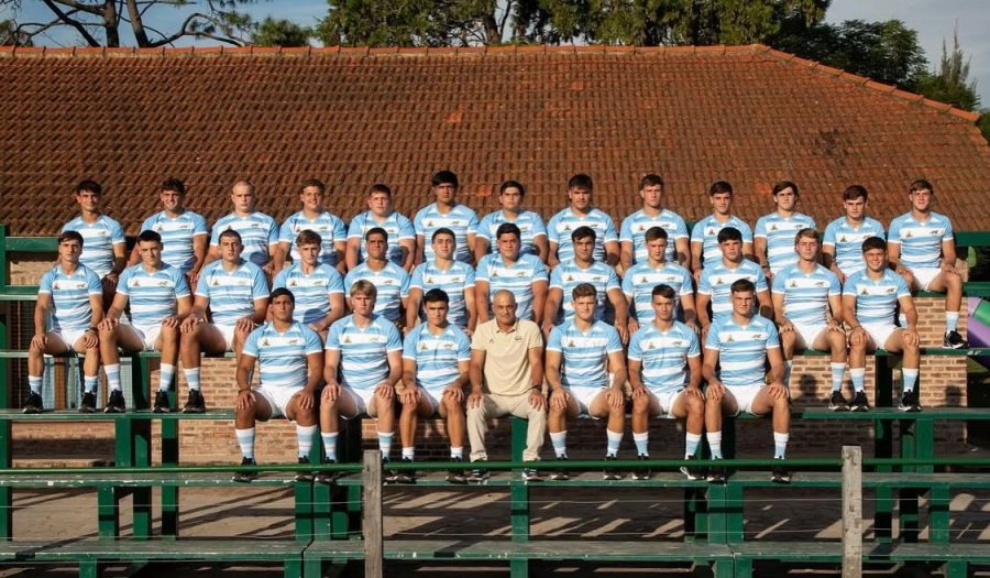 TODO EL PLANTEL. La foto oficial antes del viaje a Sud&aacute;frica.