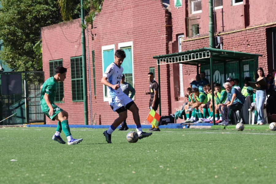 LA CREMA NO PUDO CON FERRO EN CABALLITO