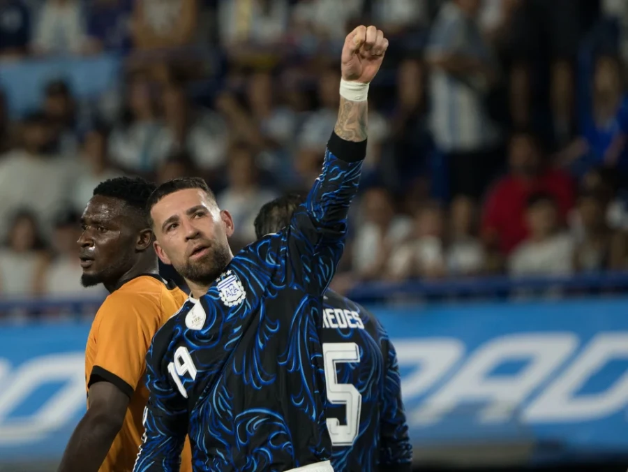 DISPONIBLE. Otamendi podr&aacute; ser tenido en cuenta para el primer partido del Mundial.