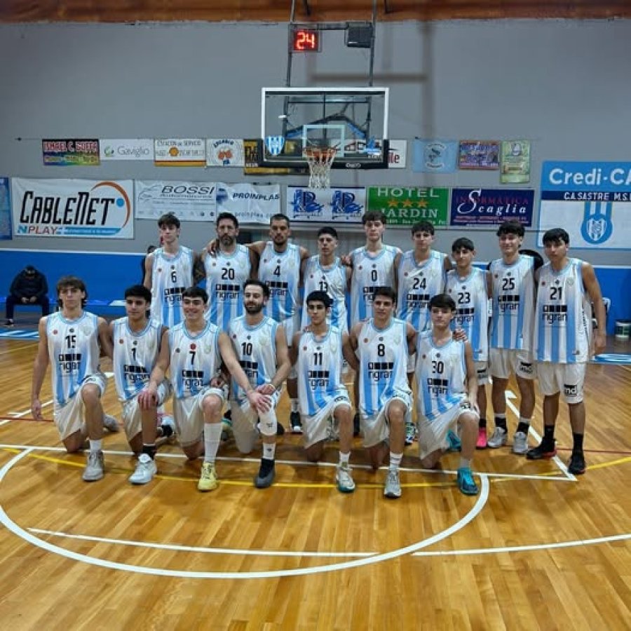 EQUIPO. En Sastre no pudo regresar al triunfo.