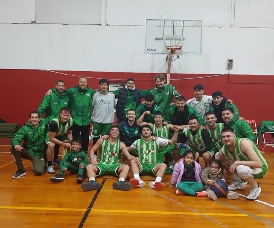 GRAN PASO. Uni&oacute;n se impuso a partir del segundo cuarto.
