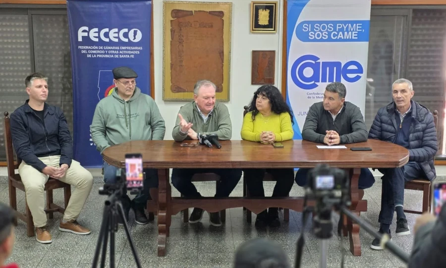 El encuentro en el Centro Comercial.