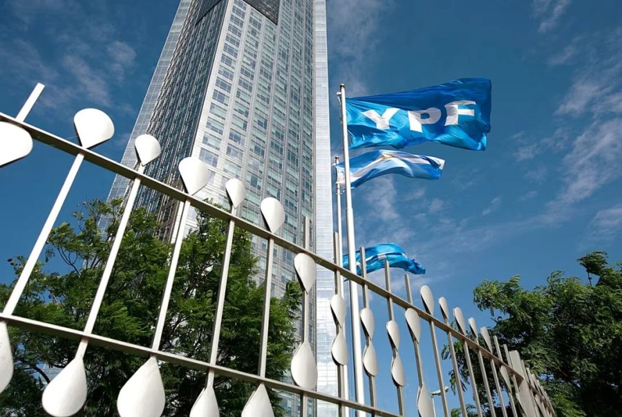 JUICIO POR YPF. El pleno de la Corte de Apelaciones no acept&oacute; revisar el fallo de tres de sus miembros que favoreci&oacute; a Argentina.