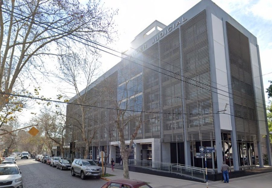 La audiencia en la que se confirmaron las condenas contra las hermanas Vega se realiz&oacute; en los tribunales locales.