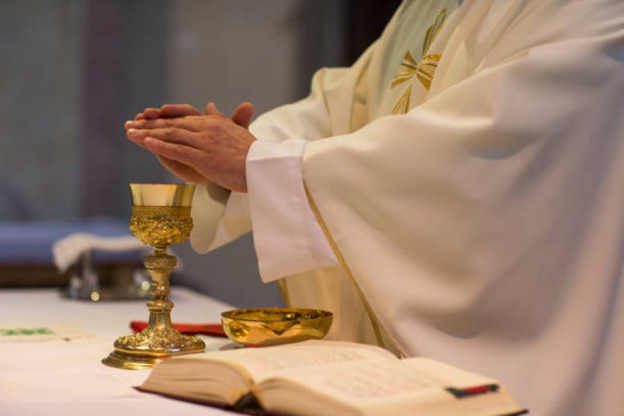 Fueron difundidos los horarios de celebraciones religiosas.
