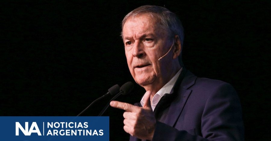 "LE MINTIO AL PUEBLO ARGENTINO". El exgobernador de C&oacute;rdoba y actual diputado nacional pide que el jefe de Gabinete se aparte de su cargo tras la presentaci&oacute;n de su pol&eacute;mica declaraci&oacute;n jurada.
