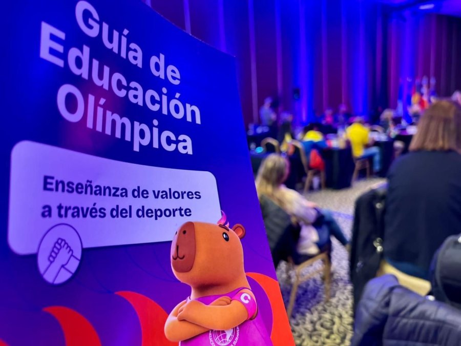 ESTRATEGIA PEDAGOGICA. La iniciativa est&aacute; orientada a alumnos de nivel primario y secundario y todo est&aacute; disponible de manera digital en el Campus Educativo del Ministerio de Educaci&oacute;n.