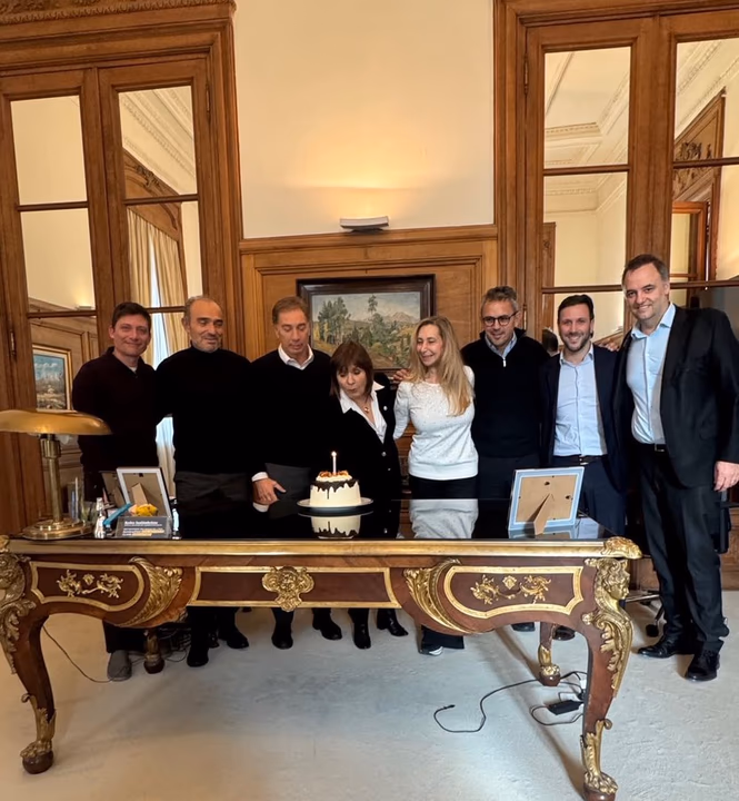 Karina Milei salud&oacute; a Bullrich por su cumplea&ntilde;os y mostr&oacute; una foto de unidad tras las cr&iacute;ticas a Adorni. (NA)