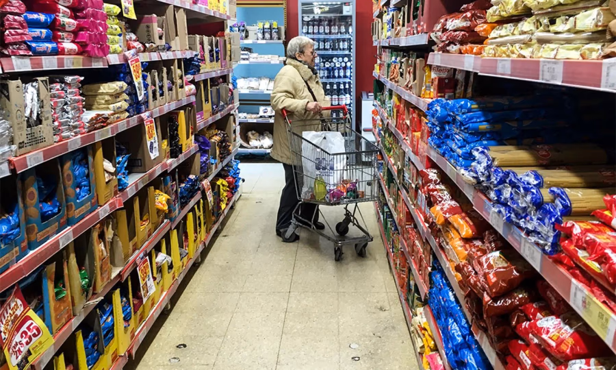 La mejora en los indicadores financieros convive con un consumo masivo que contin&uacute;a debilitado y sectores que a&uacute;n no logran recuperarse.