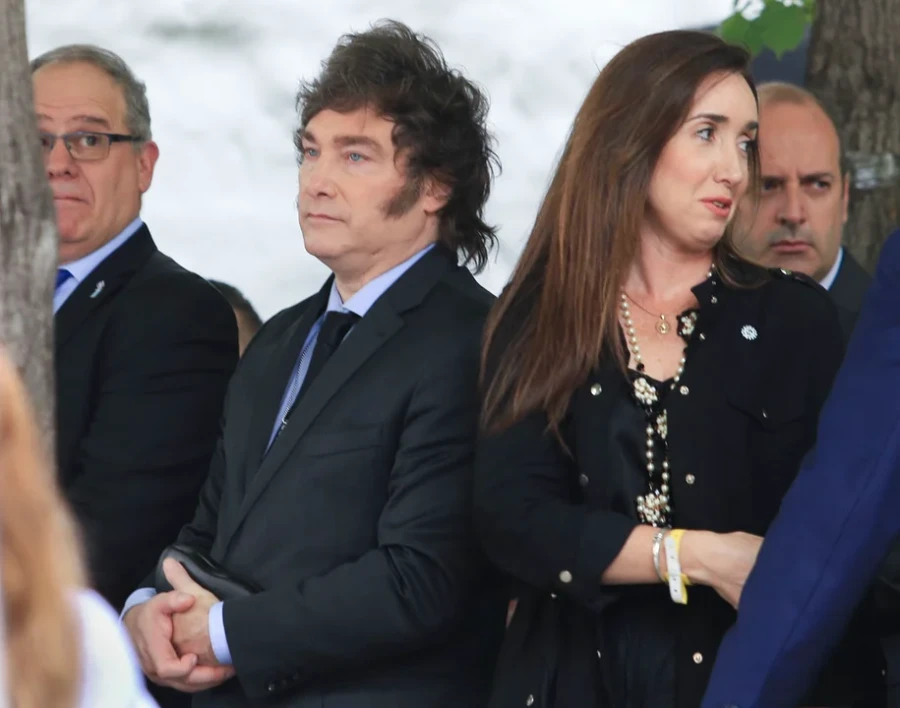 Javier Milei junto a Victoria Villarruel.