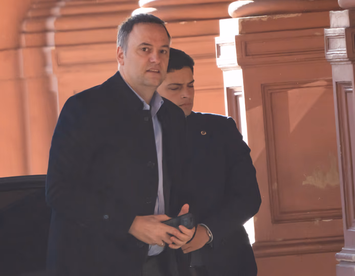 El jefe de Gabinete, Manuel Adorni.