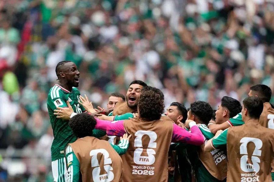 M&eacute;xico celebra el primer gol del Mundial.