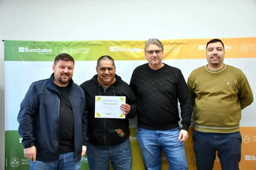 Reconocimiento a 30 a&ntilde;os de labor.