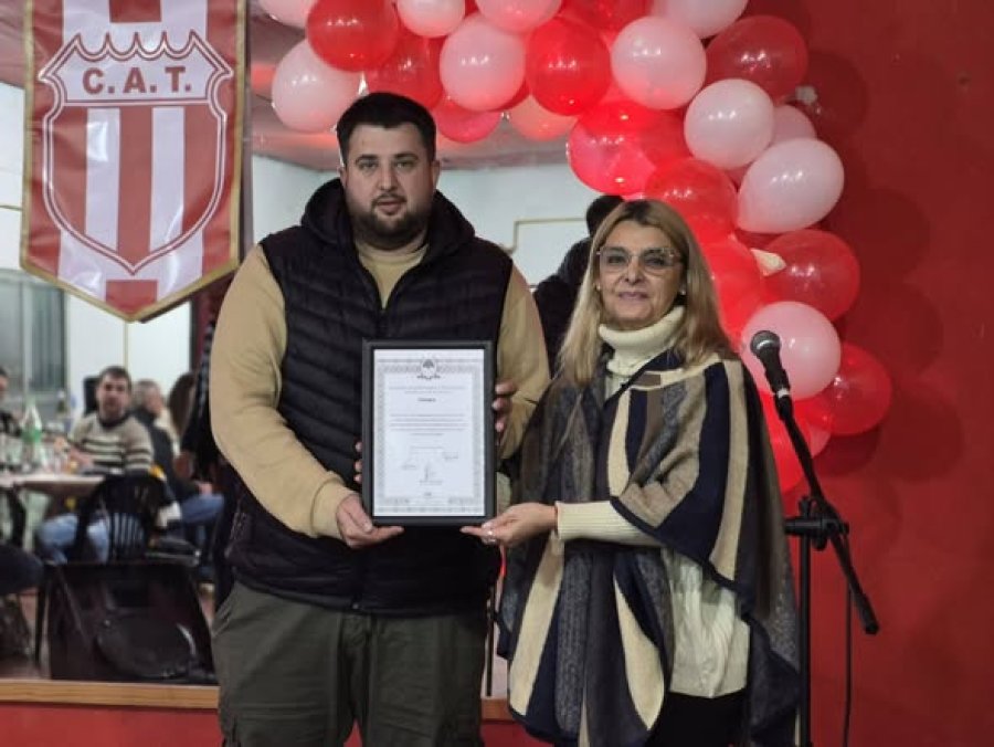 Entrega de la declaratoria de interés.