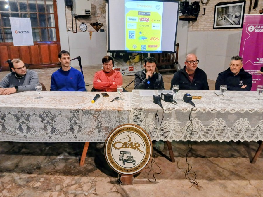 Nicol&aacute;s Muriel, Emilio Platini, Lucas Bauducco, Tom&aacute;s Muriel, Alejandro Ambort y Gustavo Belinde.