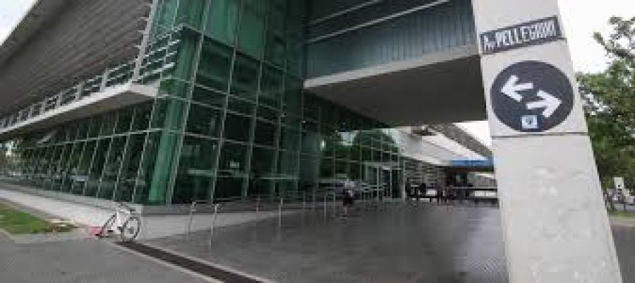 HOSPITAL. Aqu&iacute; se atiende al polic&iacute;a lesionado.