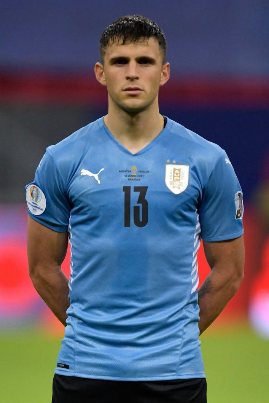 PARA LA DEFENSA. El lateral uruguayo.