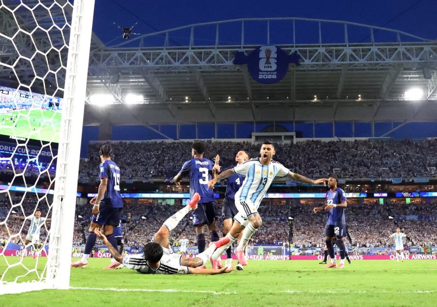 GOL DE LA VICTORIA. El festejo de Cuti Romero.