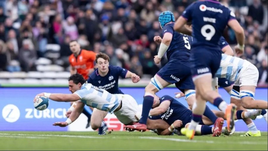 LOS PUMAS CAYERON ANTE ESCOCIA EN EL KEMPES