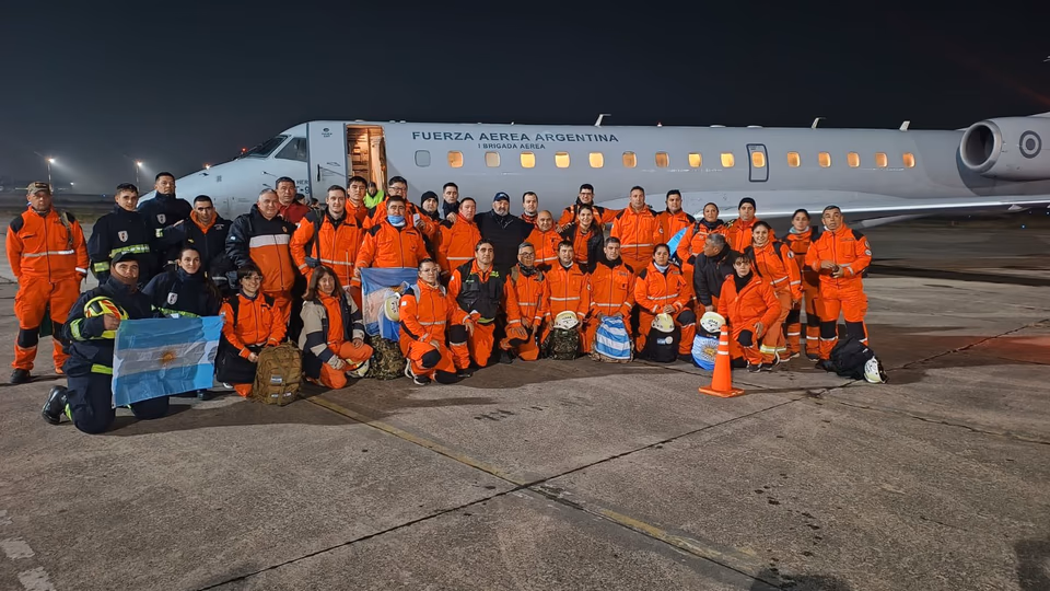 Personal especializado de C&oacute;rdoba y Santa Fe viaja al pa&iacute;s caribe&ntilde;o para dar continuidad a las tareas de asistencia en el terreno.
