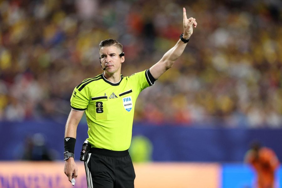 El franc&eacute;s Fran&ccedil;ois Letexier ser&aacute; el &aacute;rbitro principal del crucial choque entre los campeones del mundo y el combinado africano.