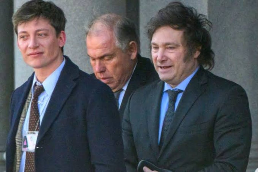 SANTIAGO CAPUTO. El integrante del llamado &ldquo;tri&aacute;ngulo de hierro&rdquo; public&oacute; un mensaje en redes sociales y volvi&oacute; a destacar su respaldo incondicional al presidente.