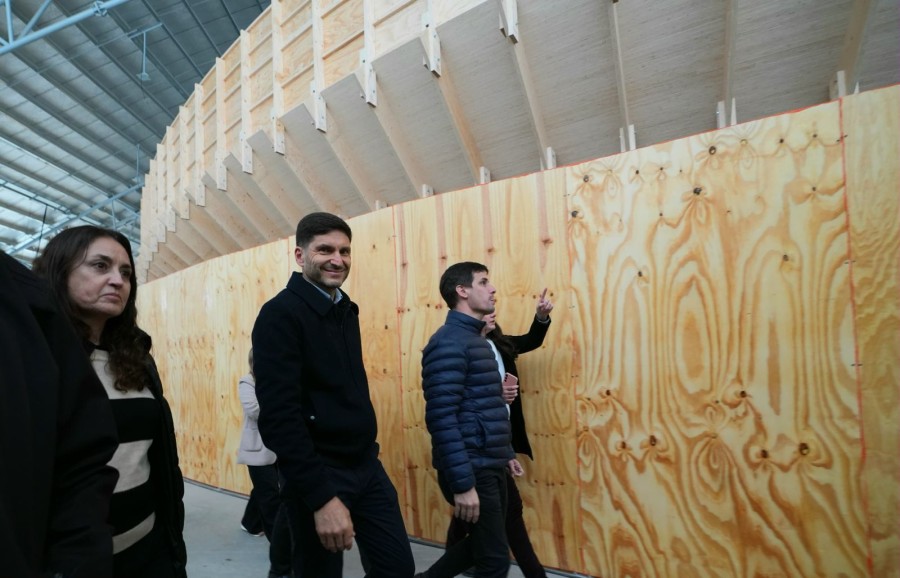 E gobernador Maximiliano Pullaro estar&aacute; supervis&oacute; los avances de las obras en el Estadio Multiprop&oacute;sito &ldquo;Distrito Joven&rdquo;. (FOTO SCS)
