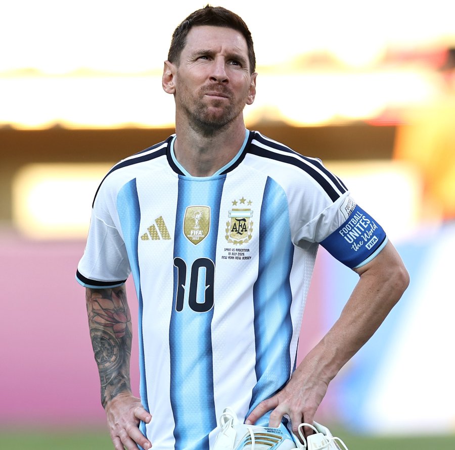 LIONEL MESSI
