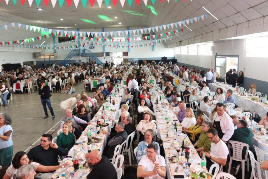 Un sal&oacute;n colomado aport&oacute; el mardo ideal.